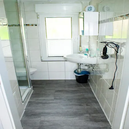 Nyaraló Hideaway Near Castle Views, Cleaning Included Blankenburg
