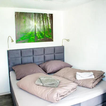 Hideaway Near Castle Views, Cleaning Included Nyaraló